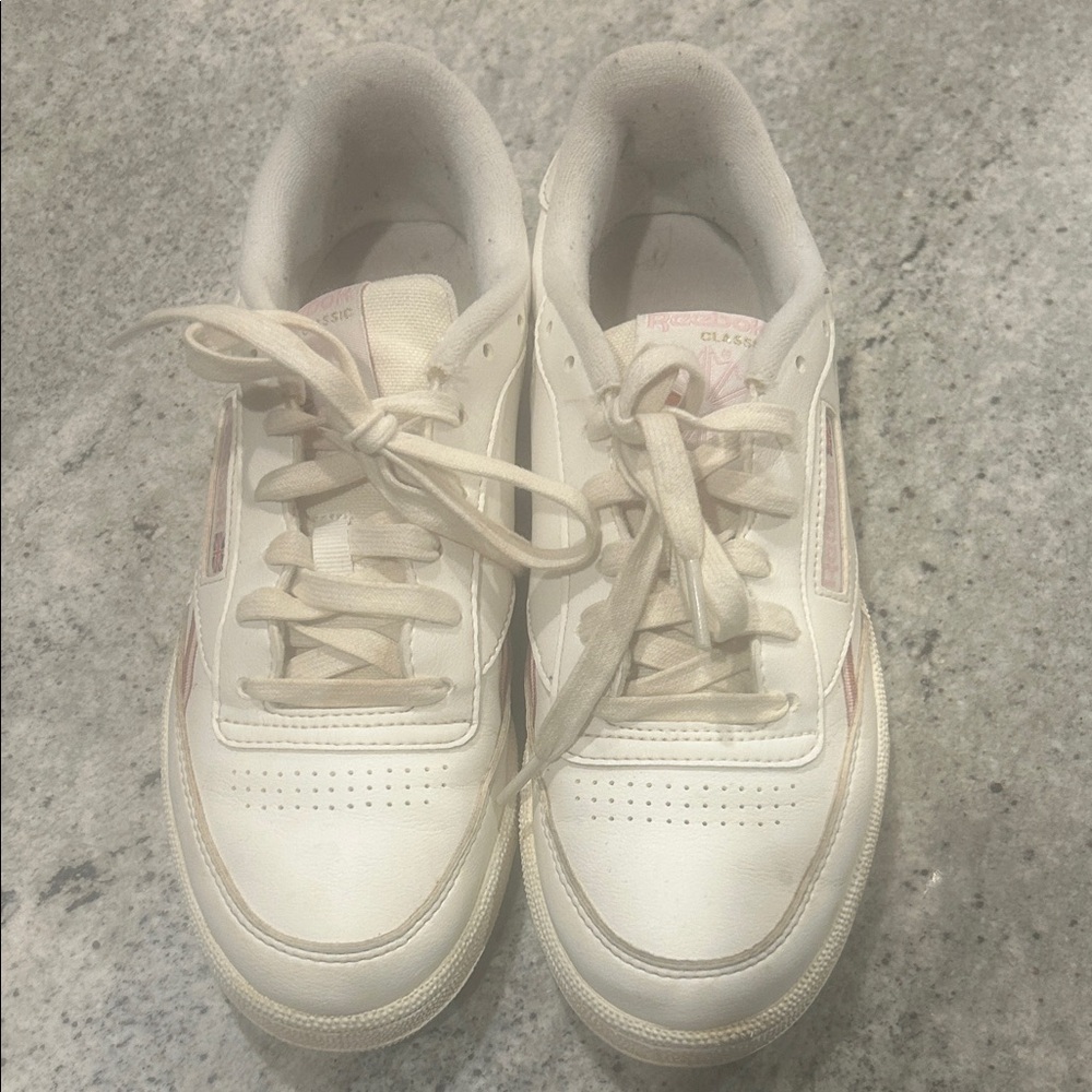 Reeboks size 9